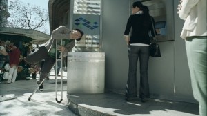 bill_ziewniecie-przy-bankomacie