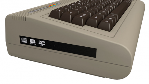 Nowe Commodore 64 w starych ciuchach 3