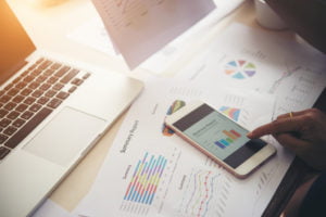 Jakie są etapy badań marketingowych 3