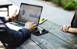 5 powodów, dla których warto wystawiać faktury VAT online 3