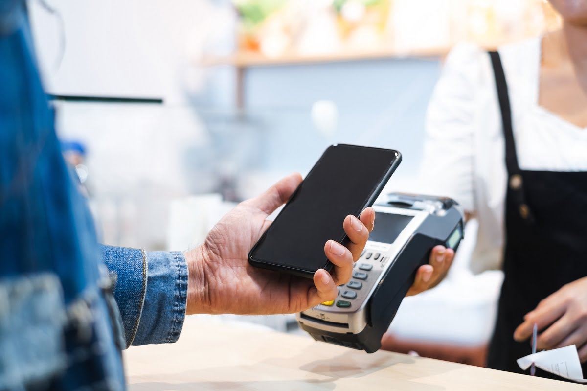 Czym jest terminal POS i ile to kosztuje? Czym jest terminal POS i ile to kosztuje? 3