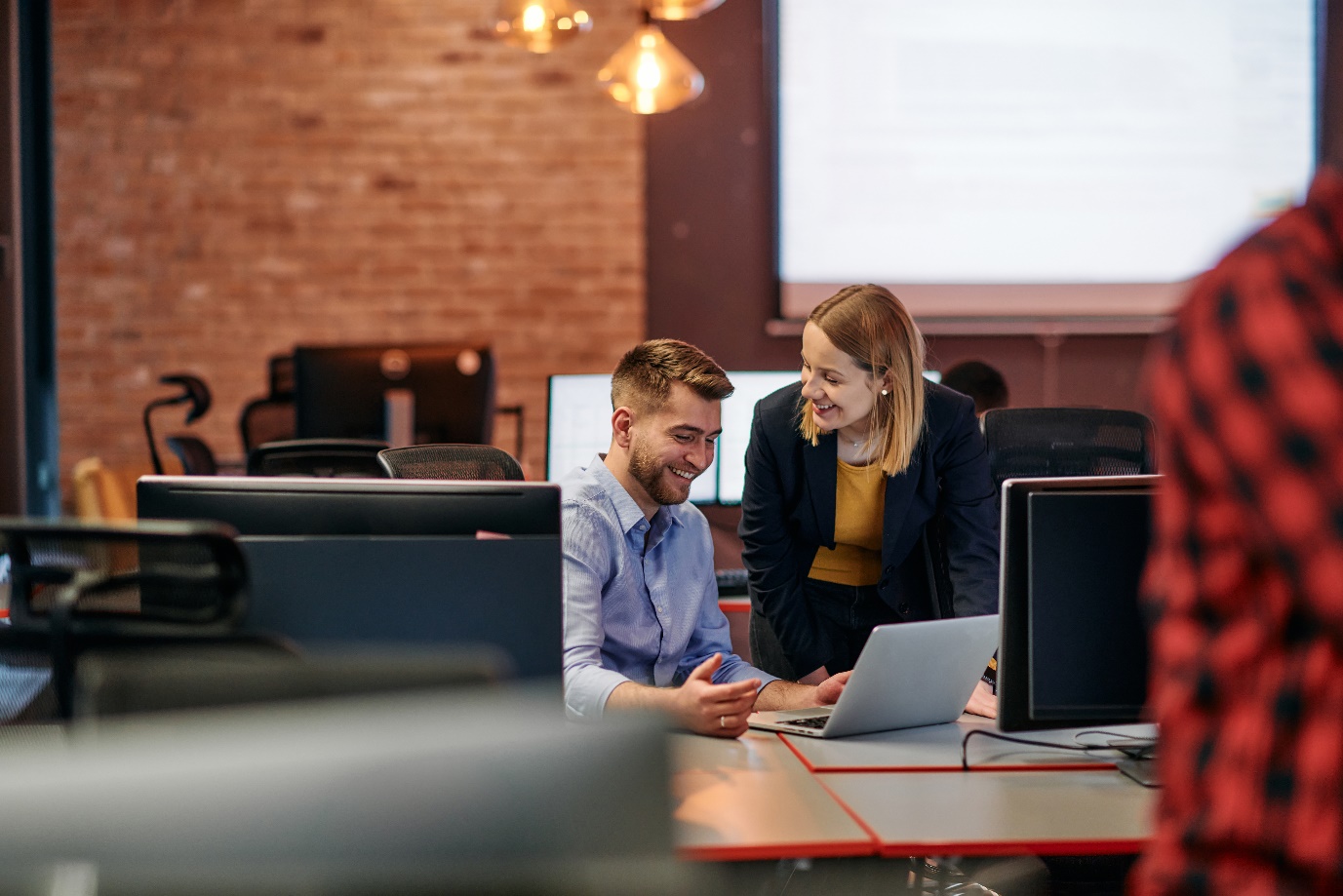 Jak szybko wdrożyć profesjonalne oprogramowanie dla firm? 3