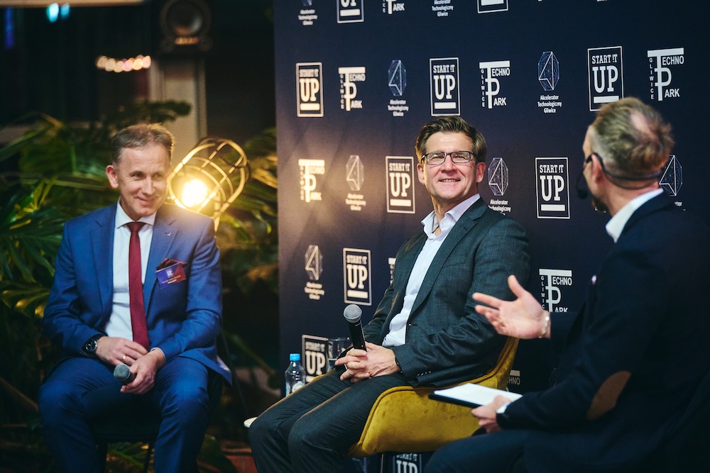 Innowacje, inspiracje i rozmowy o przyszłości – XVIII edycja Start It Up w Technoparku Gliwice Innowacje, inspiracje i rozmowy o przyszłości – XVIII edycja Start It Up w Technoparku Gliwice 12