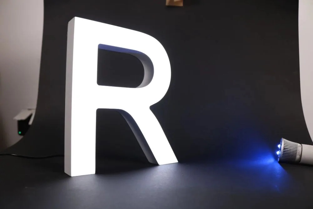 Logo przestrzenne do recepcji lub restauracji 5